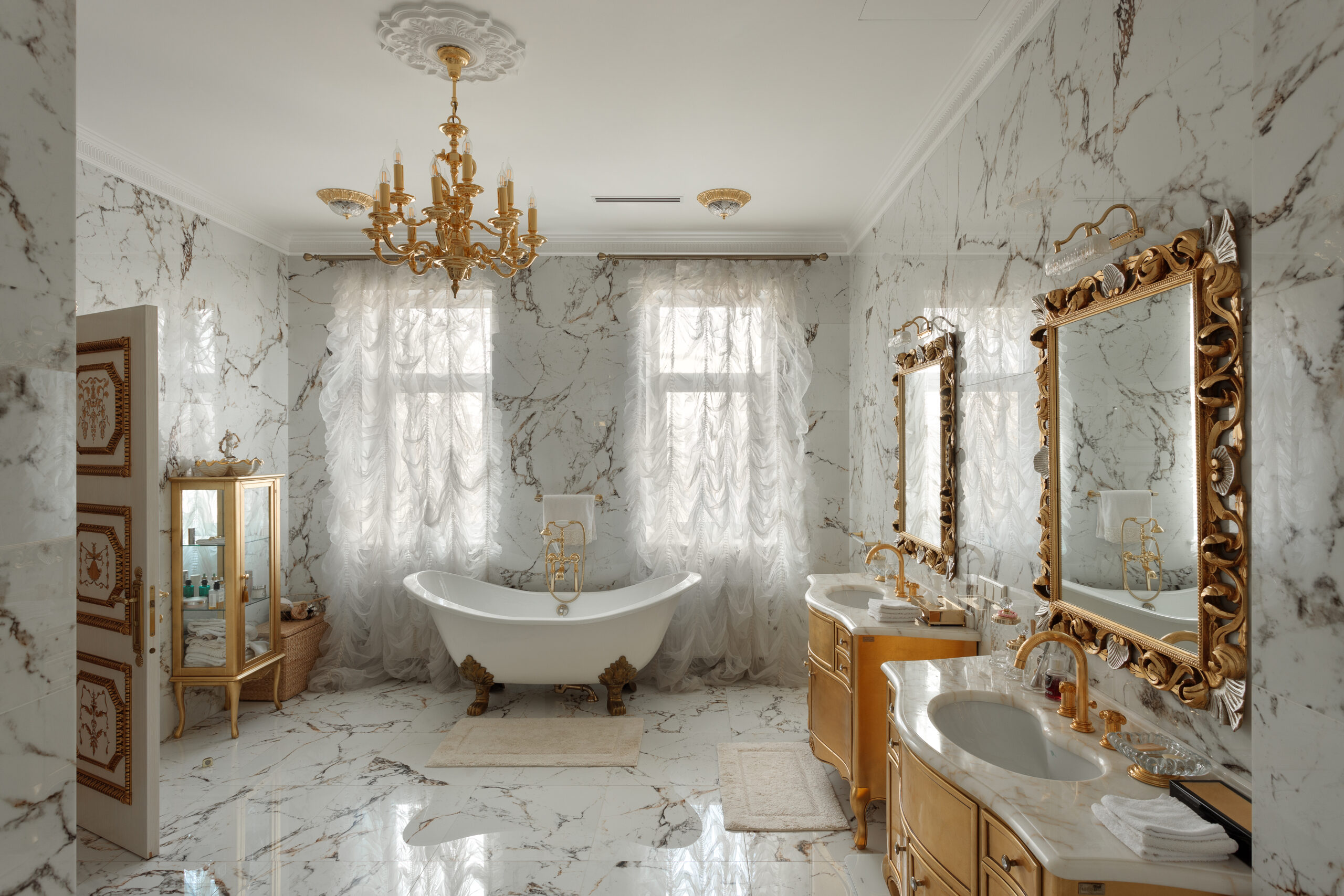 Residential House Classic Style bathroom